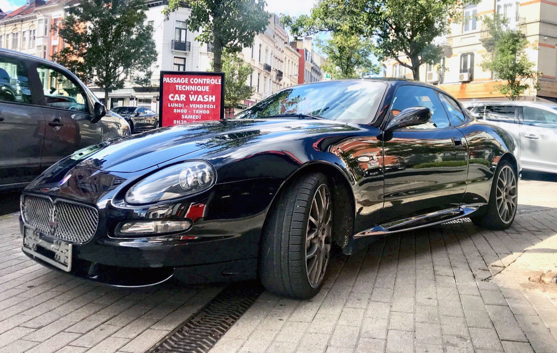 Car wash à la main
